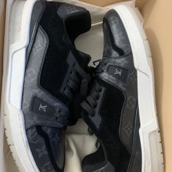 Louis Vuitton Trainer Size 12