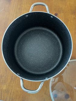 Bezia 10 quart nonstick pot. Never used.
