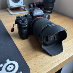Sony a7ii Camera + Lens 