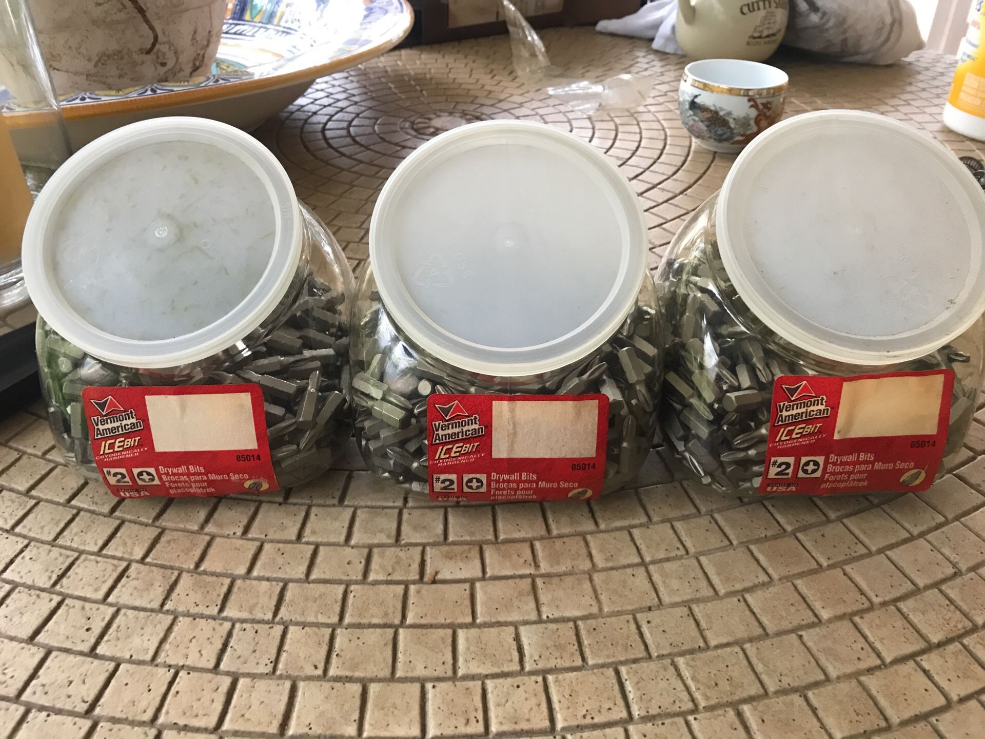 Vermont American Ice bit 2 drill bit 500pc for Sale in Homestead, FL