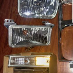 GMC Halogen headlights 73-86, Single Headlight Bezals