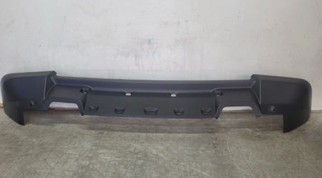 2022 2023 2024 2025 NISSAN FRONTIER FRONT LOWER VALANCE BUMPER COVER OEM