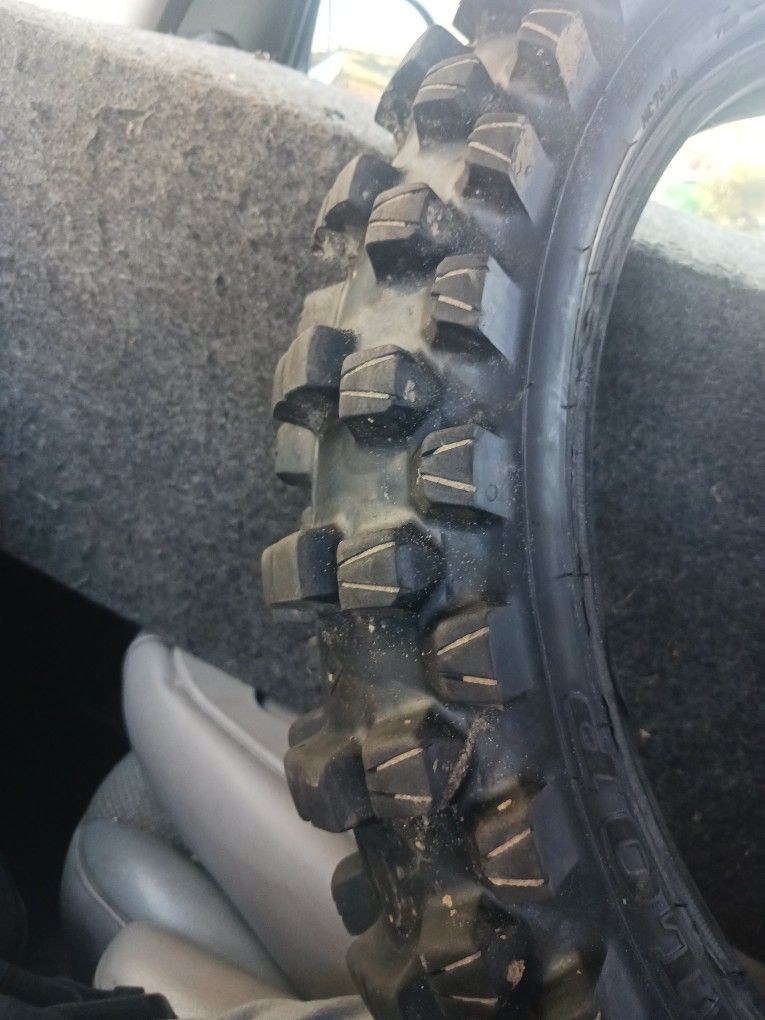 Dunlop Dirt Bike Tire