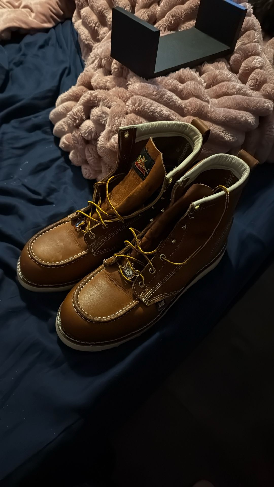 Thoroughgood Men’s 10.5 Steel toe Boots
