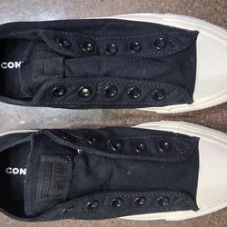 Woman's size 5 Converse