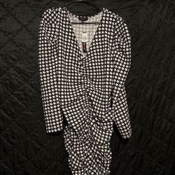 Black And White Dress Hound print 