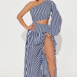 Fashion Nova Maxi Summer Stripe Dress / Vestido 