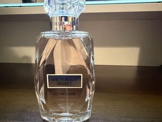 Victoria Secret - So in Love perfume