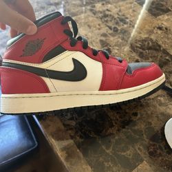 Jordan 1 Black Toe Size 5.5y