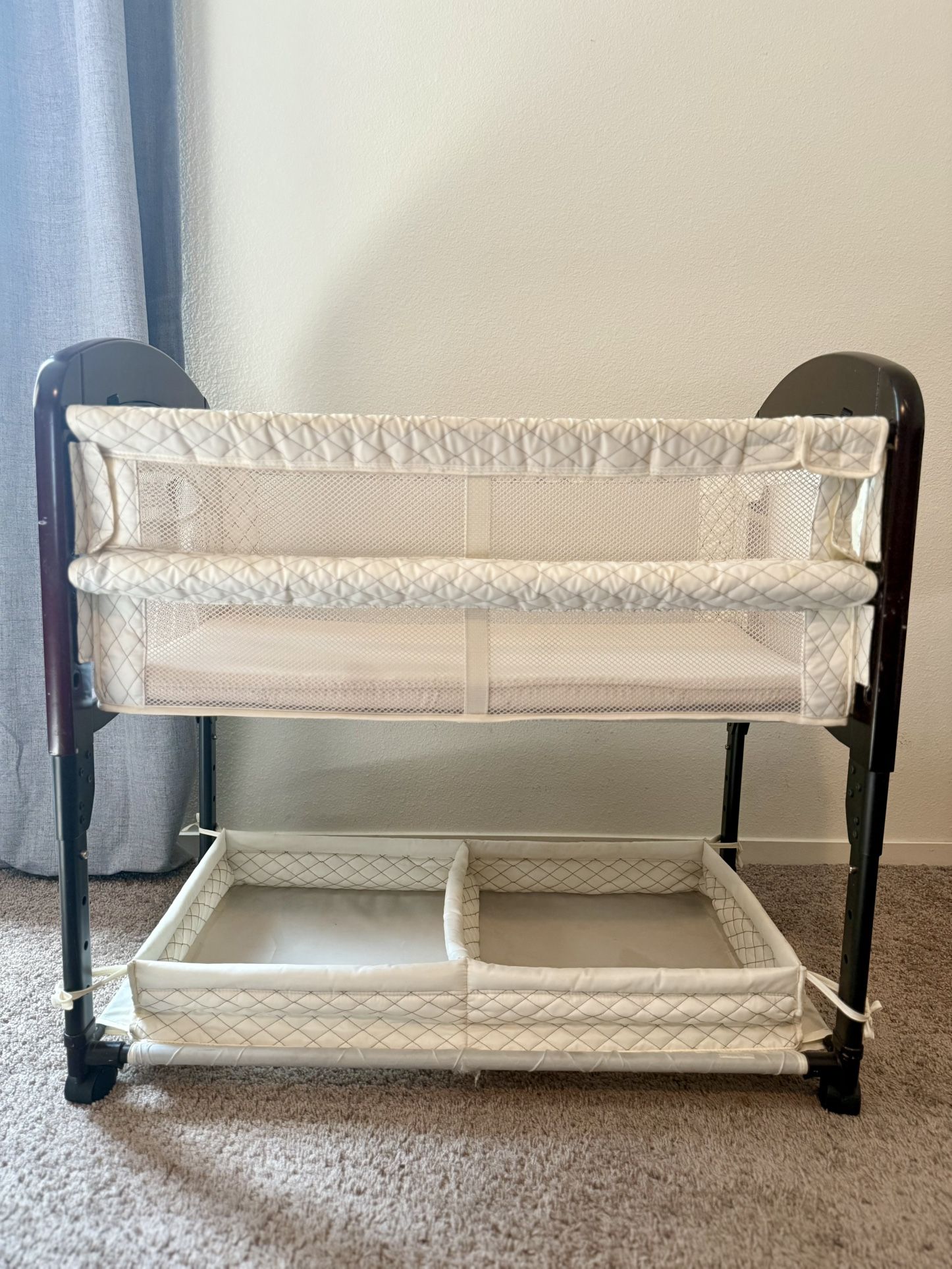 Bassinet Arm’s Reach