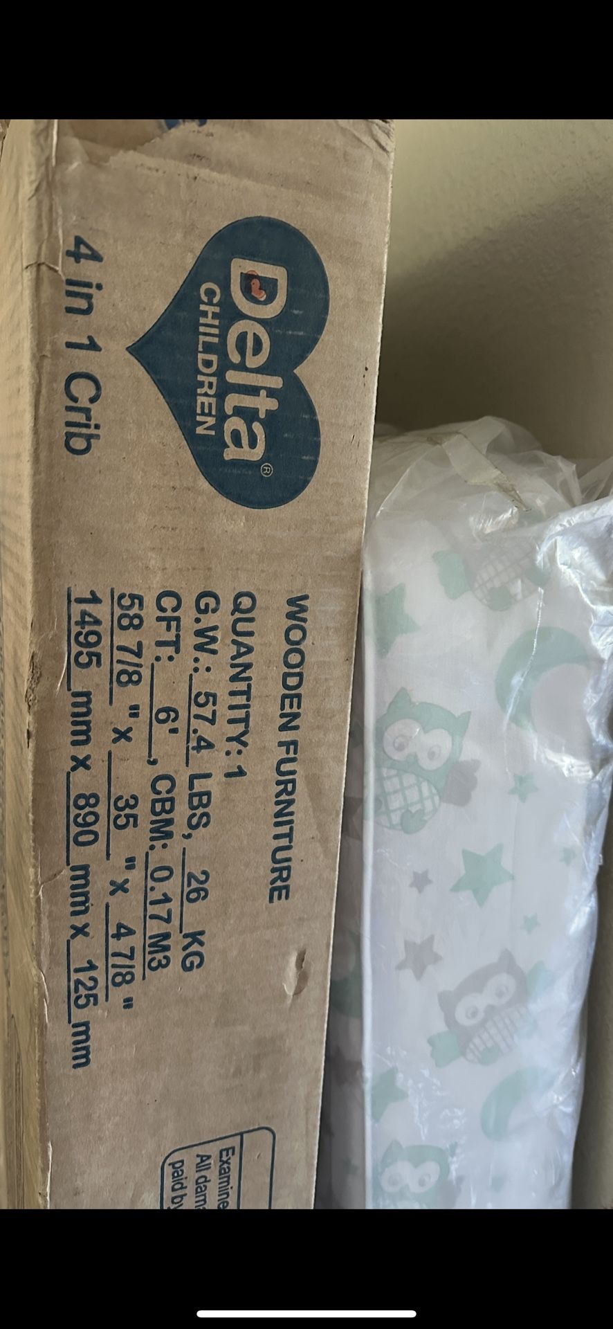 Delta Children 4 in 1 Crib Wooden Furniture