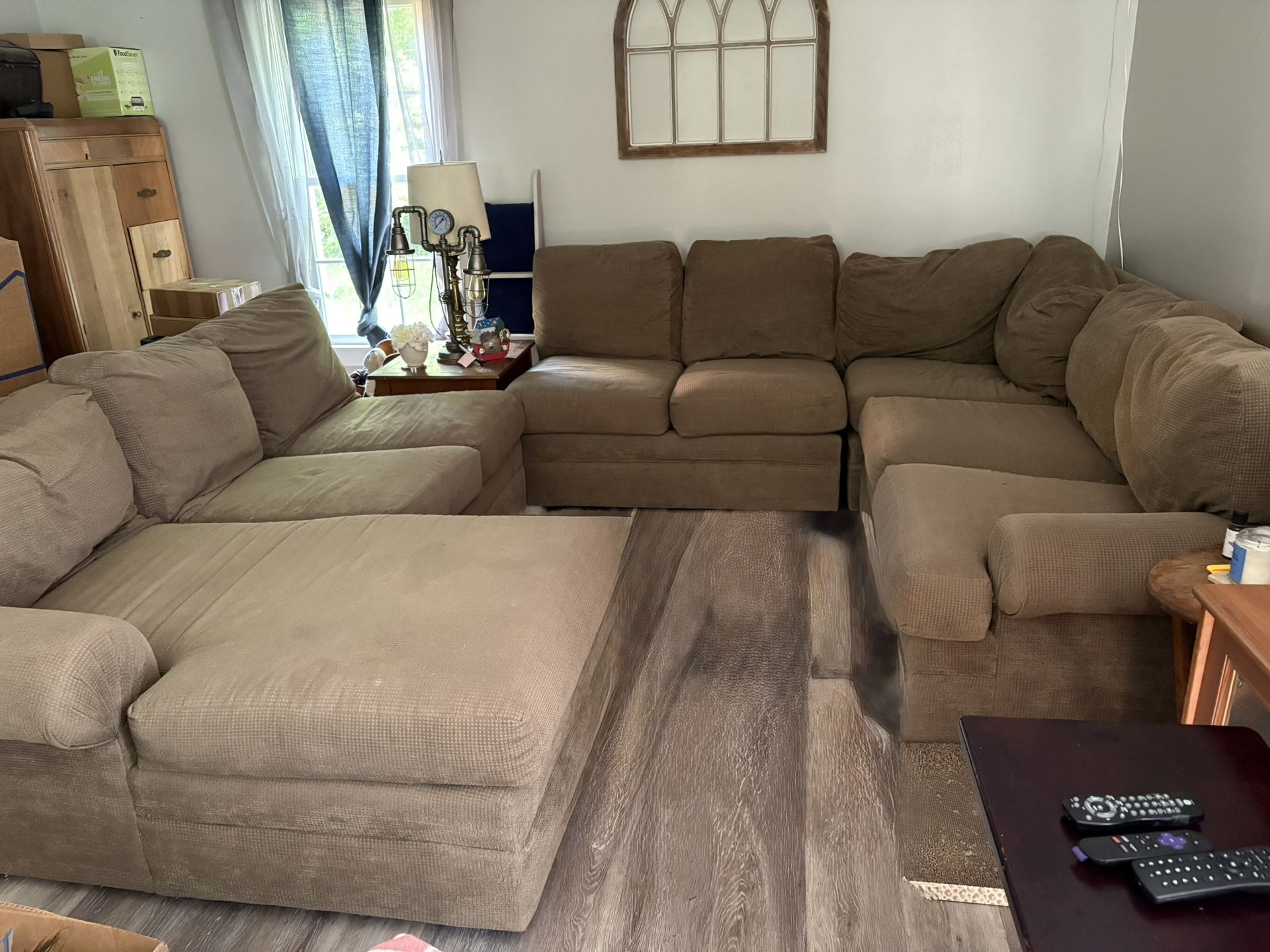 Large sectional Sofa