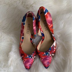 New Shoes Guess Size 7