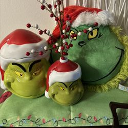 Grinch Decor