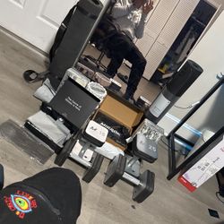 Lululemon Studio Mirror