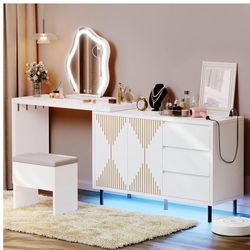 Vanity Console With Mirror (different Mirror)