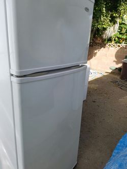 Refrigerator good condition