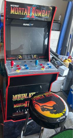 mortal kombat II arcade 1up with stool