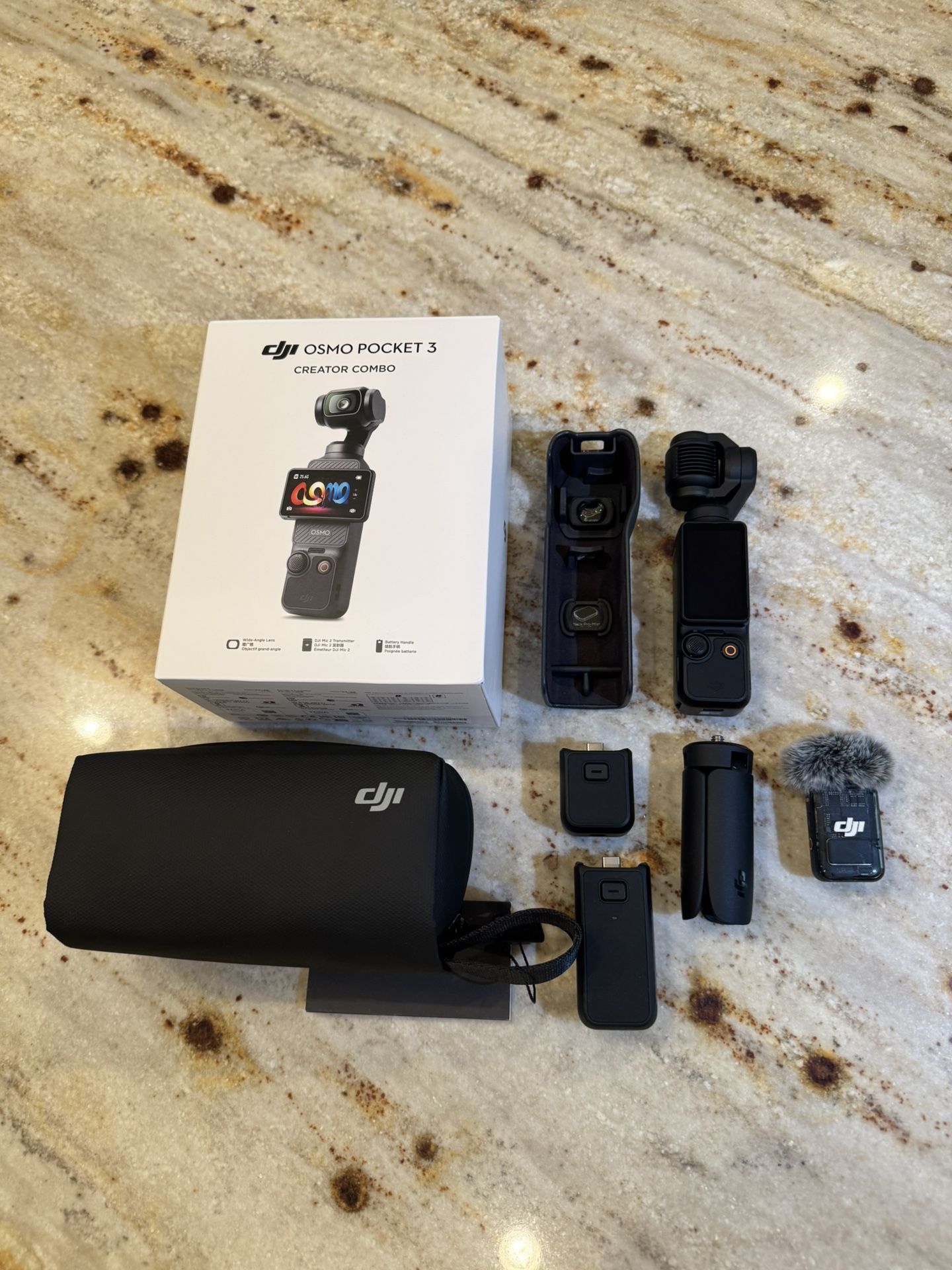 DJI Osmo Pocket 3 Creator Combo