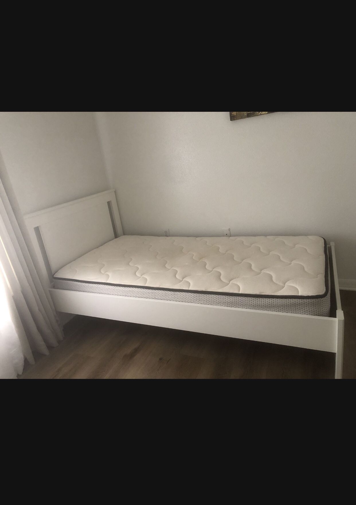 Twin Bed