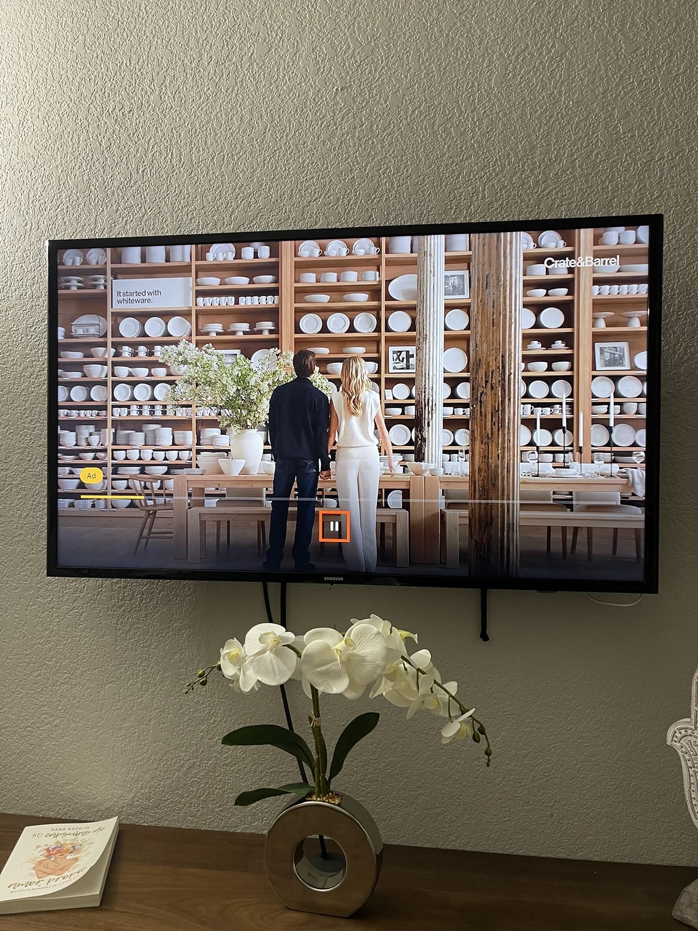 43” TV + Wall Mount