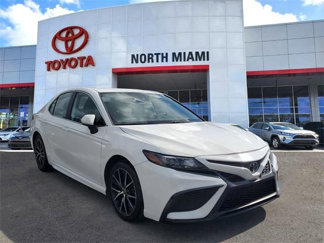 2021 Toyota Camry
