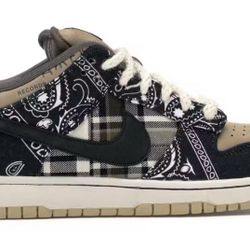 Nike SB Dunk Low