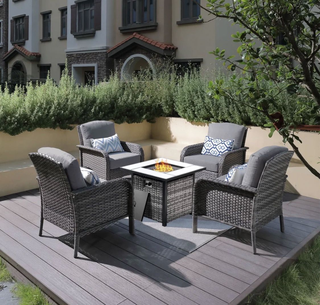 Patio Furniture Set Outdoor New In The Box