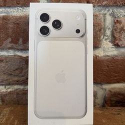 iPhone 17 Pro Max Silver 512GB VZW