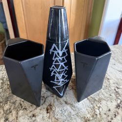 Tesla 2 Mugs & Unopened Bottle