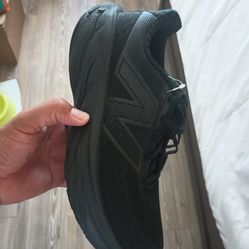 New balance Fresh Foam X Kaiha Road Running Shoe size 8 men and 9 1/2 women