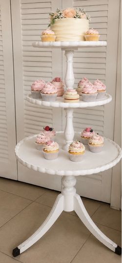 Shabby Chic Vintage 3-Tier Pie Crust Cake Stand / Dessert Display