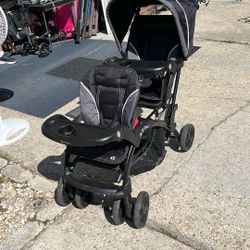 Double Stroller Great Condition Sit And Stand