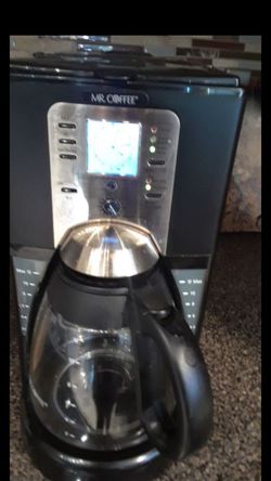 Cefetera https://offerup.com/redirect/?o=TVIuQ09GRkVF BUENAS CONDICIONEW 8 DLLS