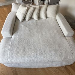 Chaise Lounge Couch