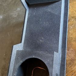 Sub Box Like New For 2/12