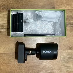 Lorex Wire Free Camera w/battery