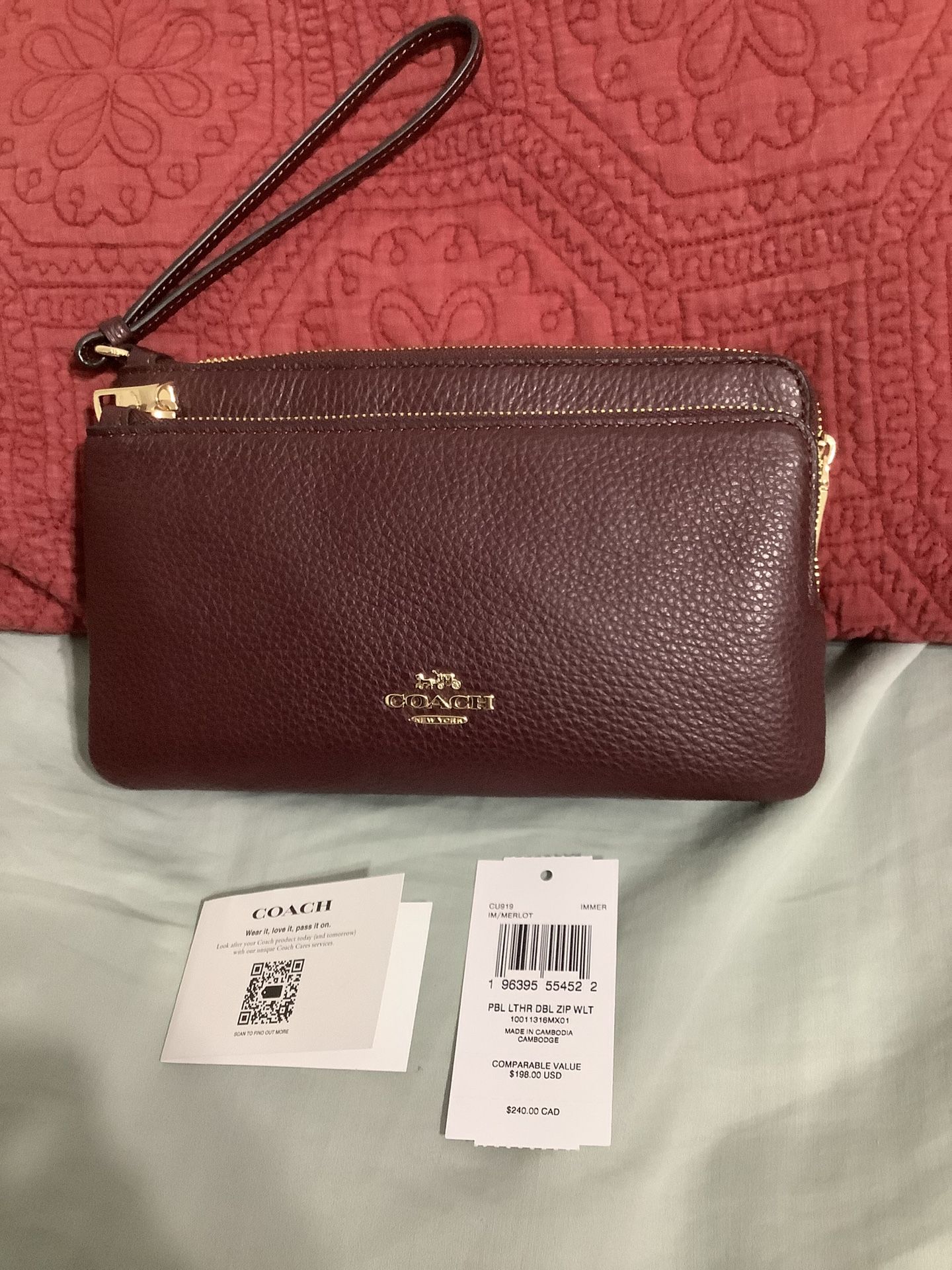 New Coach Pebbled Leather Double Zip Wallet Wristlet Merlot Color