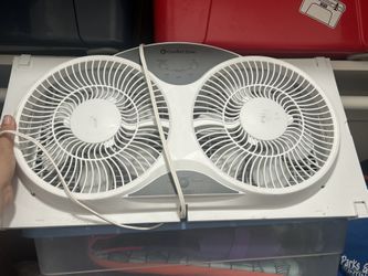 2 Fans