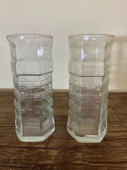 Set of 2 Vintage Red Lobster Lighthouse Glasses