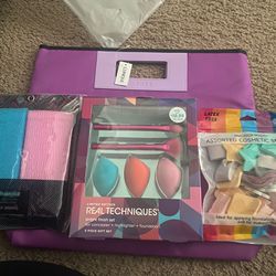 Clinique Bag And Make Up Sponges And Brushes