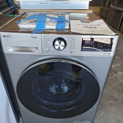 LG 24inch compact washer and dryer all in one