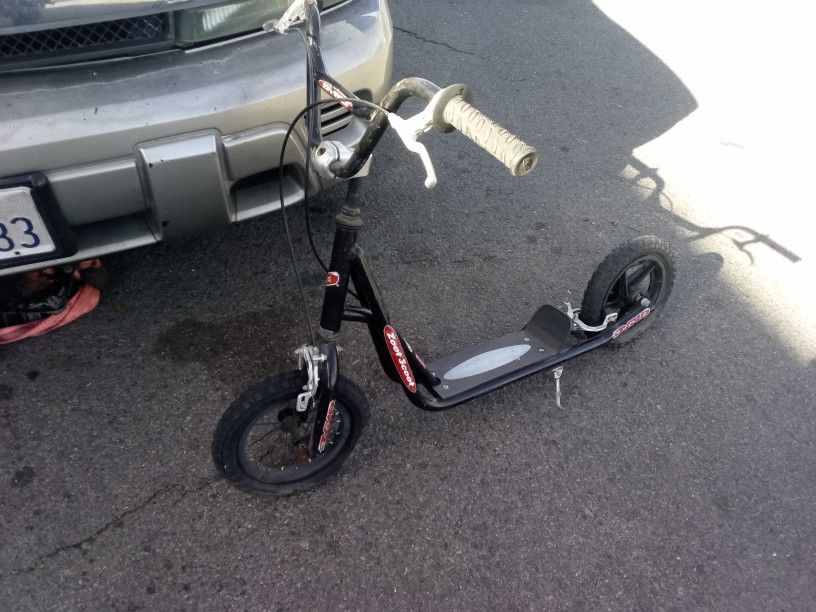 14インチ DYNO GT ZOOT SCOOT BMX キックスケーター 14インチ DYNO GT ZOOT SCOOT BMX キックスケーター 1987 GT