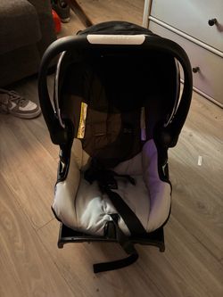 Evenflo kids car seat. Asiento para niños