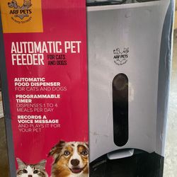 Automatic Pet Feeder
