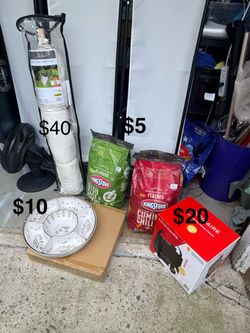 Mini garage sale -see price in picture