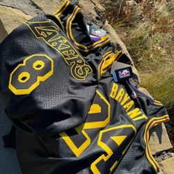  Kobe Bryant Mamba Mentality Jersey