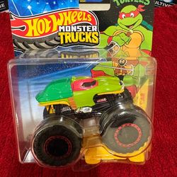 TMNT Raphael Monster Truck 1:64 scale