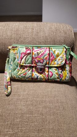 Vera Bradley larger wristlet