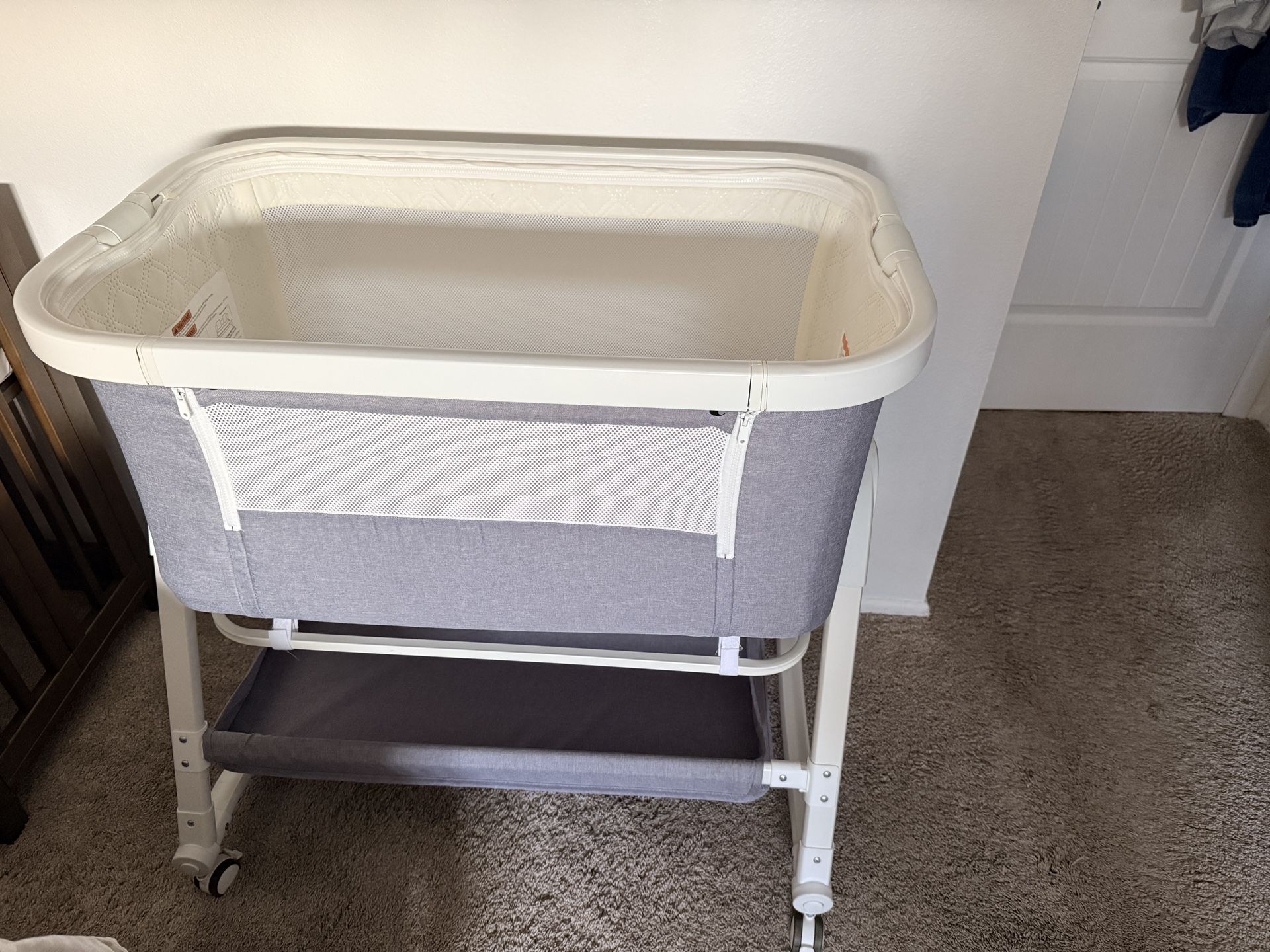 Baby Bedside Bassinet